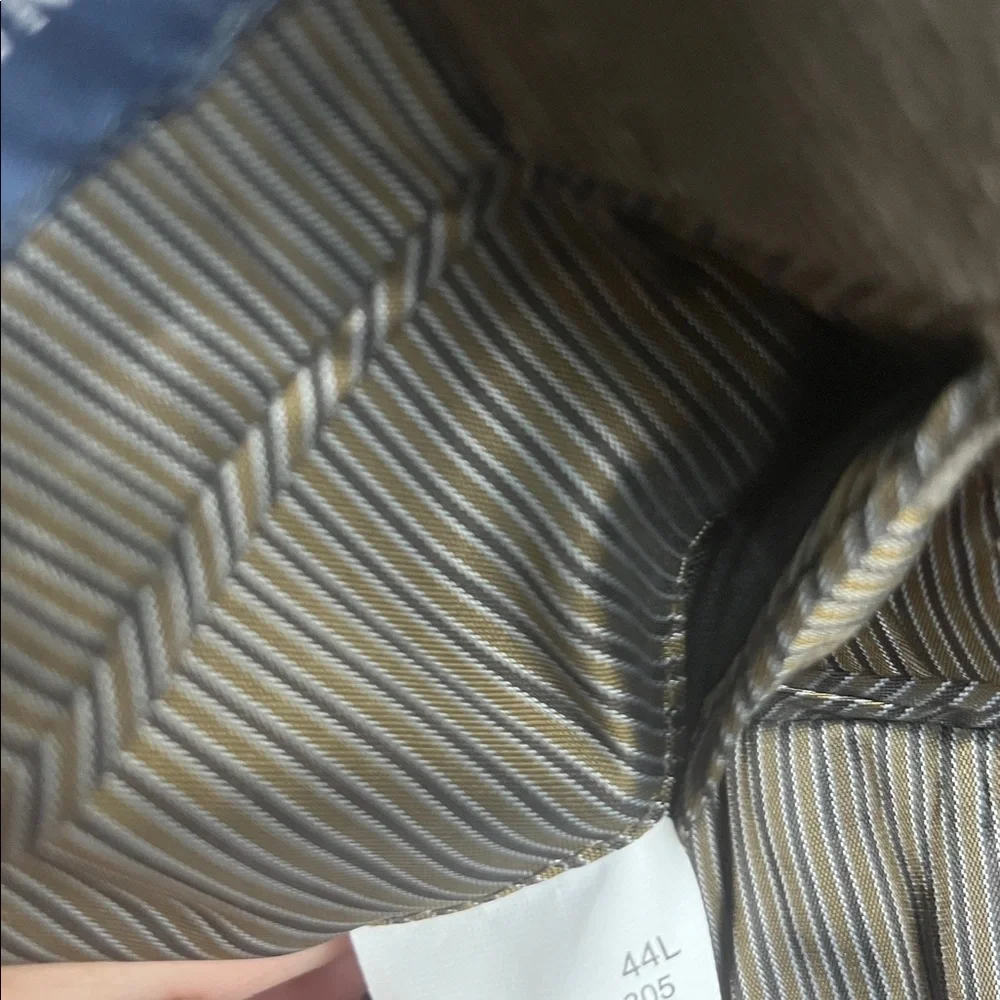 Ralph Lauren pin hole